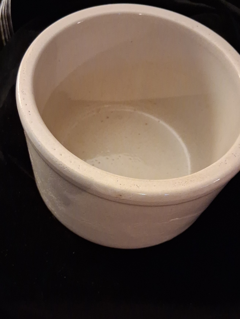 Vintage R.R.P. Co. small size ceramic stoneware crock